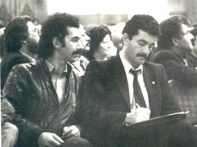 10 ноября 1989 года. Провозглашение Первой Республики. На снимке: председатель стачкома Р. Марданов и лидер национально-освободительного движения Южной Осетии В. Газзаев.